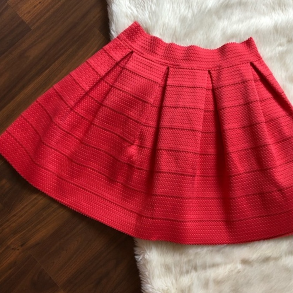 Express Coral Circle Skirt - Picture 2 of 4